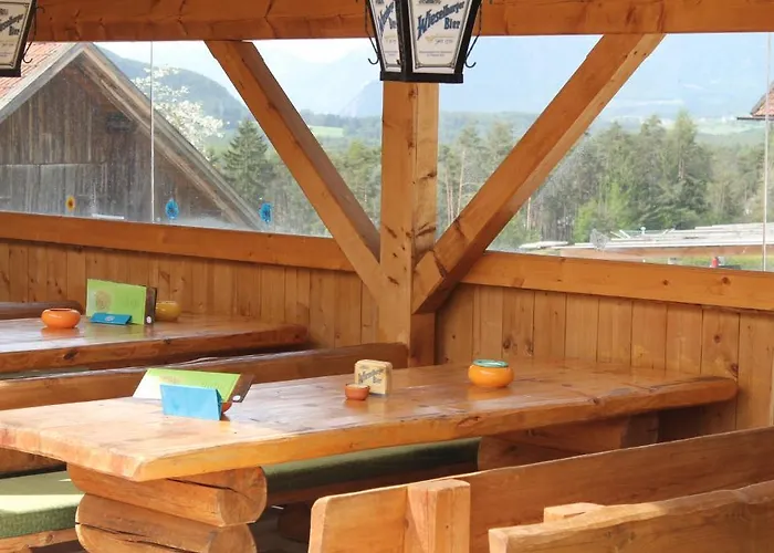 بيت ضيافة Gasthof Berghof 3*