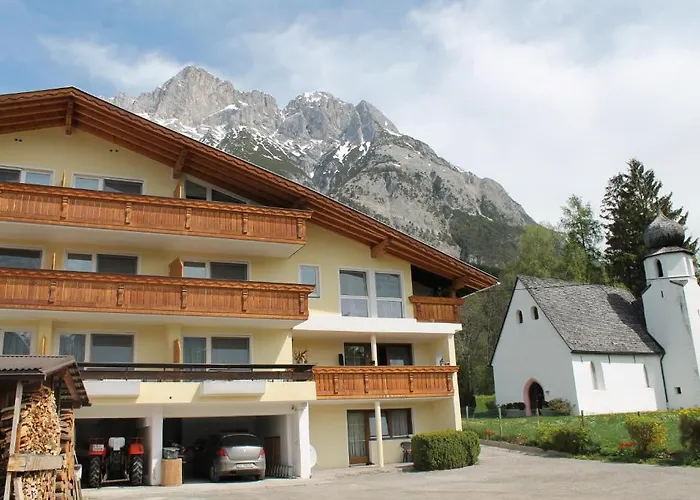 Gasthof Berghof 3*